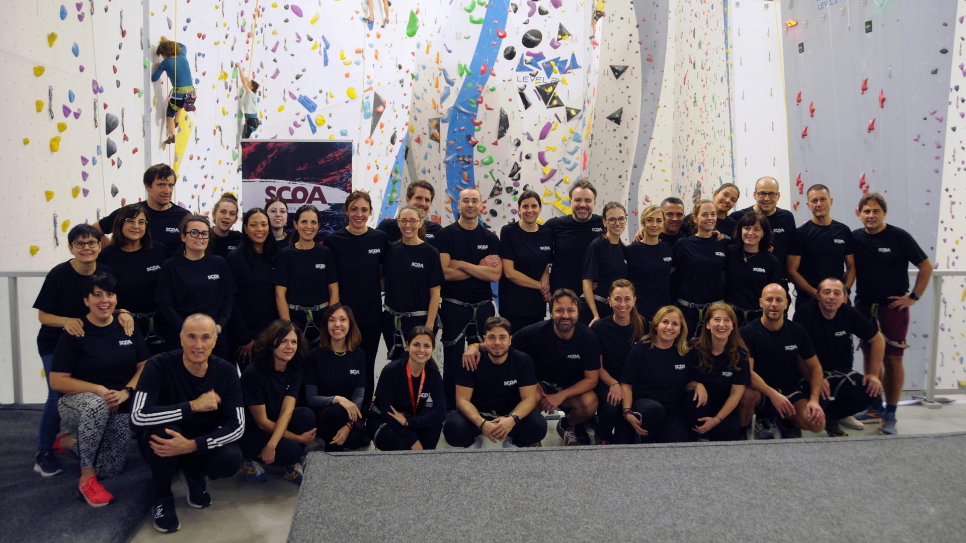 Una giornata all’insegna dello spirito di squadra: il nostro evento di arrampicata indoor